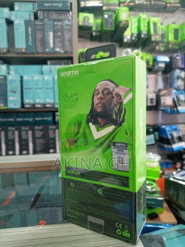 Oraimo 22.5w Fast Charging Power Bank 40000 Mah · Photo 2