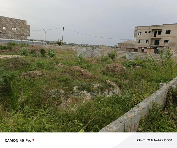 Land for Sale at Klagon · Photo 2