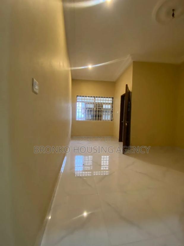 3bdrm House in Bronko Housing, Coca Cola for rent · Photo 5