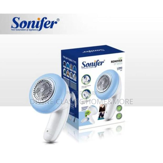 Rechargeable Lint Remover · Photo 2