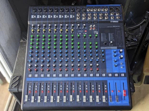 Yamaha Mg16xu 16-Channel Mixer With a Built-in Usb Audio Interface · Photo 1