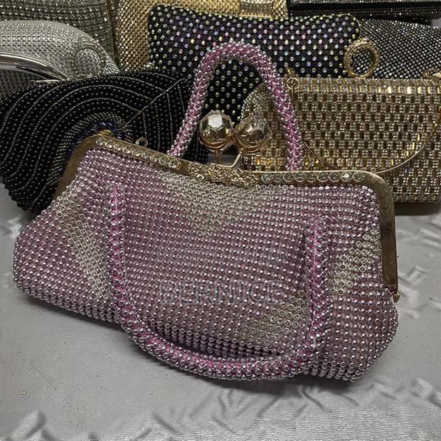 Luxury Beaded Clutch Bag · Photo 1