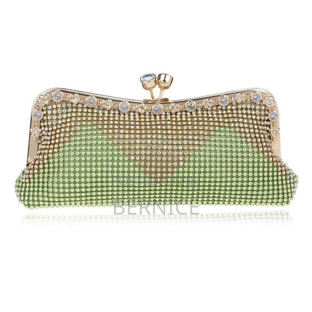 Luxury Beaded Clutch Bag · Photo 5