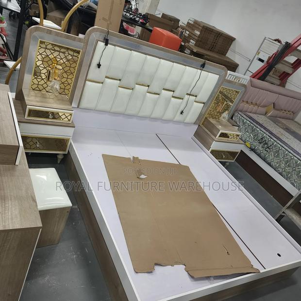Bedroom Complete Set, Bedframe, Dresser, Wardrobe, Bedside Nightstand · Photo 6