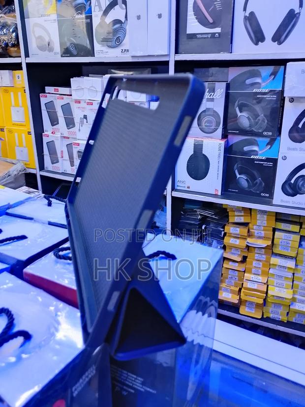 Samsung Galaxy Tab S10 Lite Case · Photo 4