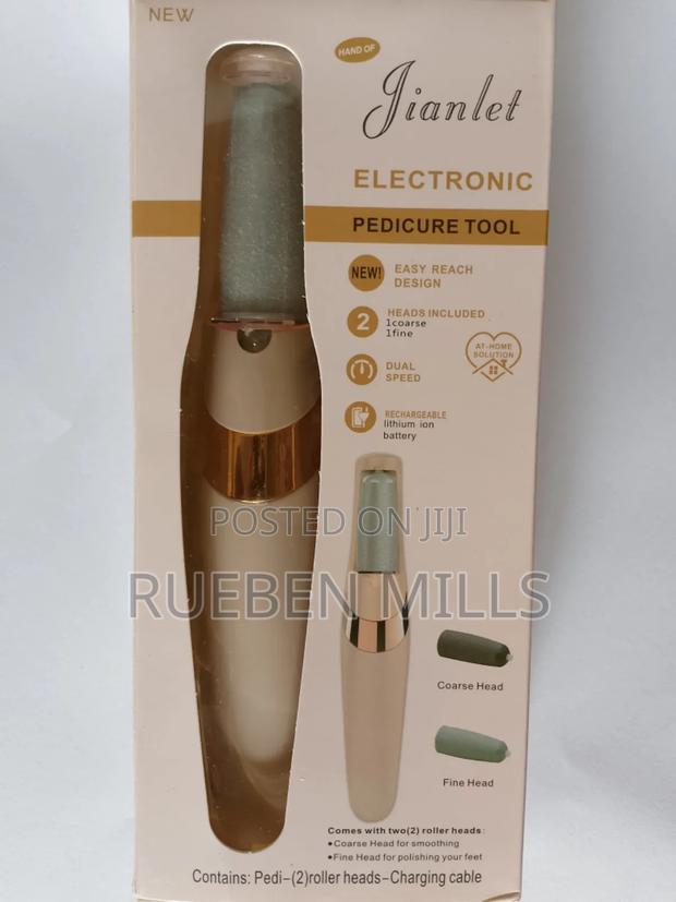 Silk 3 Pro Hard Skin Callus Remover Electric Foot File · Photo 2