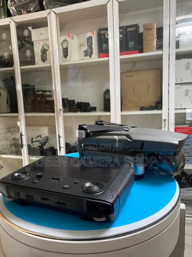 Dji Mavic 2 Pro Drone + Smart Controller · Photo 1