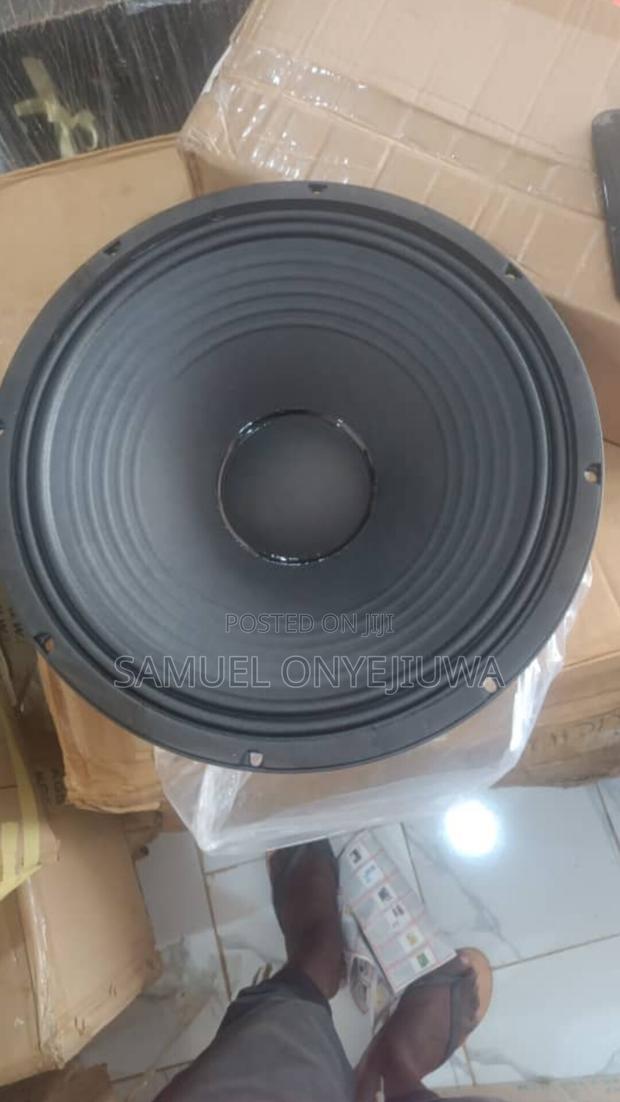 15 Inches Big Magnet Speaker 8ohms. A Pair · Photo 2