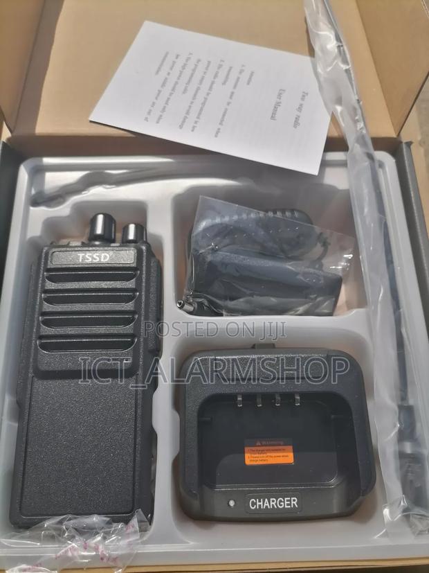 Walkie Talkie Higher Power Long Range Communication · Photo 1