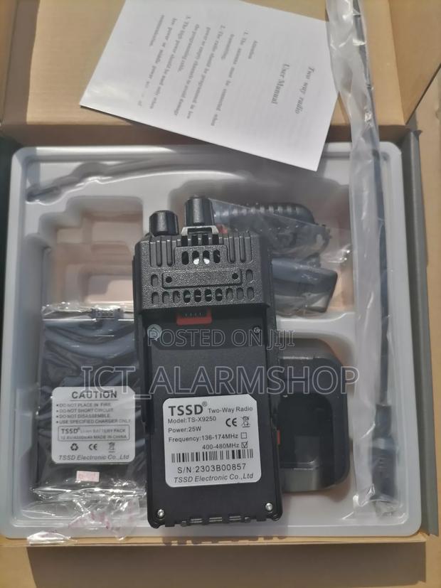 Walkie Talkie Higher Power Long Range Communication · Photo 2