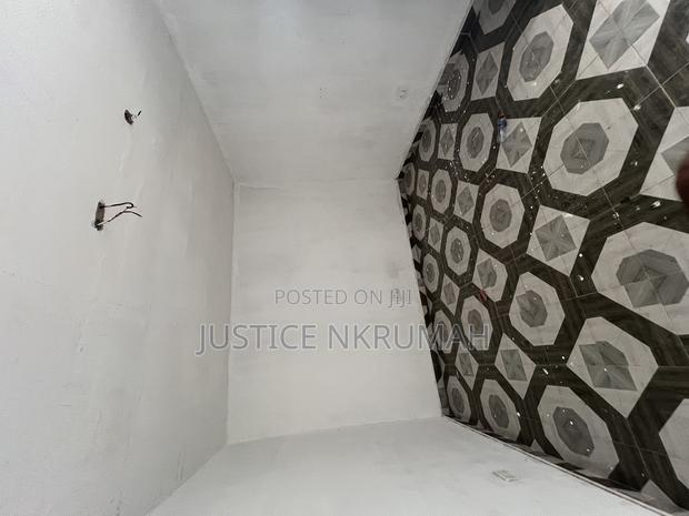 1bdrm Apartment in Mr Justice Estate, Old Barrier for rent · Photo 8