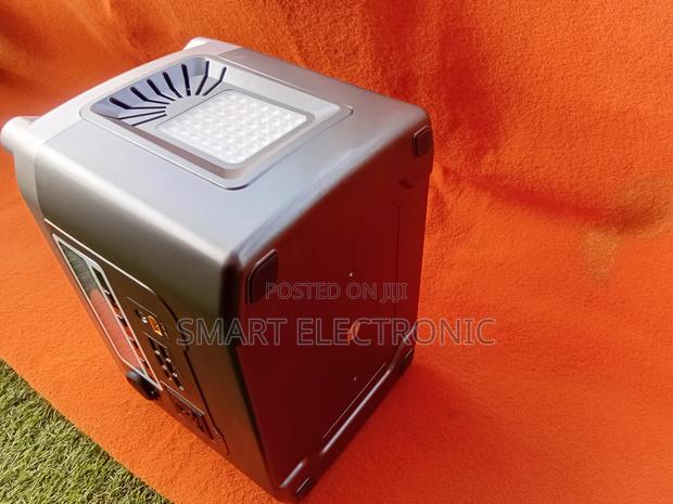 Gridfree 600w Solar-Ready Power Station · Photo 1