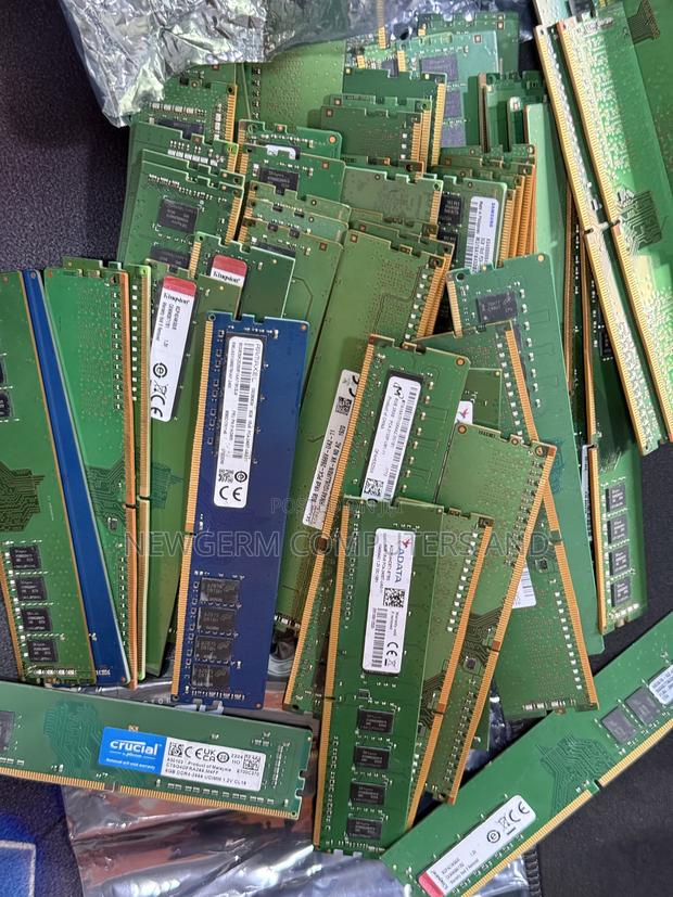 8gb Ddr4 Desktop Memory (Ram) · Photo 2