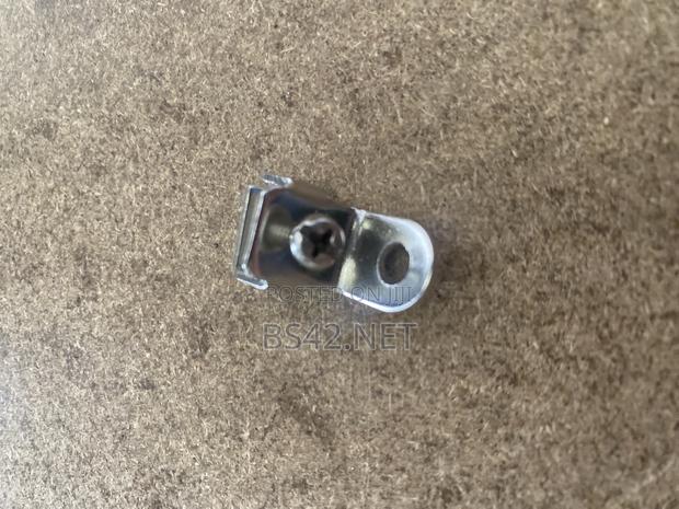 Fix Holder · Photo 1