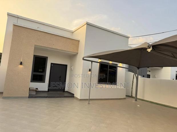 3bdrm House in Lesmon Investment, Spintex for sale · Photo 2