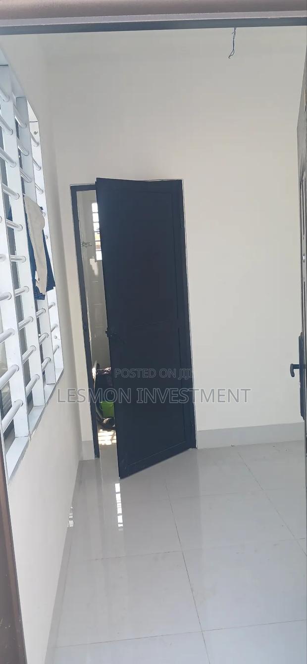 3bdrm House in Lesmon Investment, Spintex for sale · Photo 6