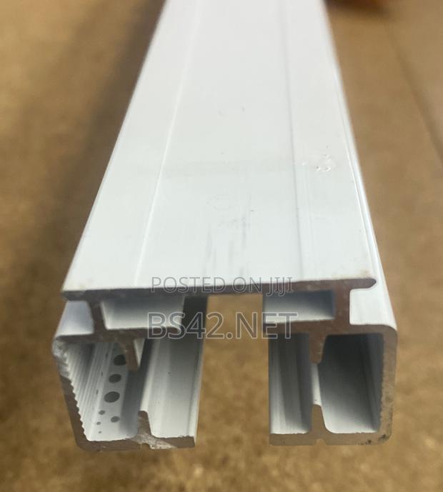 Splicing Track · Photo 1