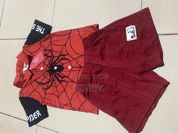 Kids Clothing · Photo 2
