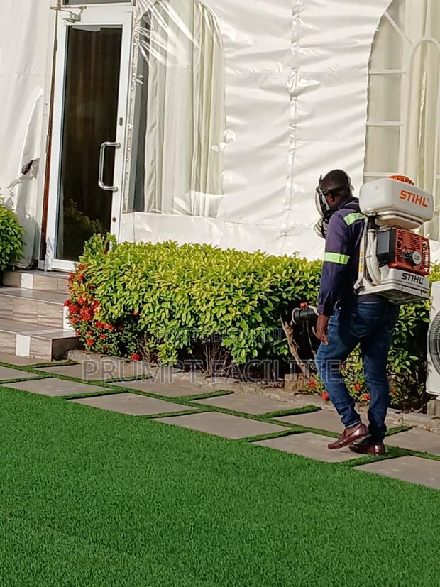 Pest Control · Photo 3