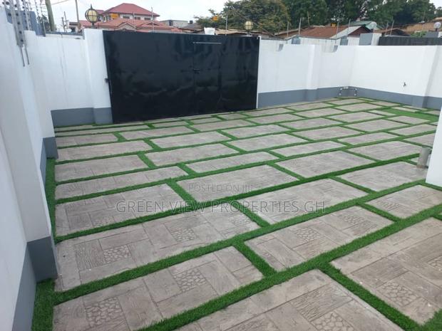 4bdrm Duplex in Taifa-Burkina for rent · Photo 2