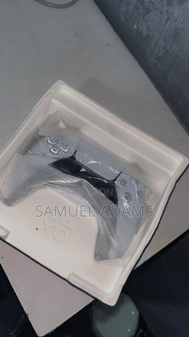 Ps5 Controller · Photo 2