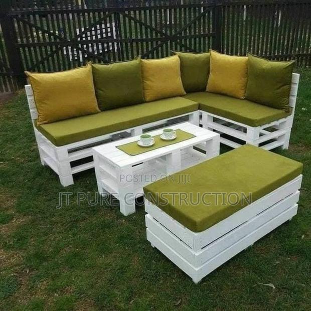 Pallet Furniture Expert · Photo 8