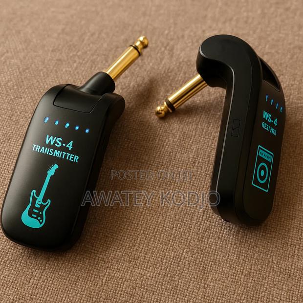 Wireless Guitar Transmitter · Photo 1