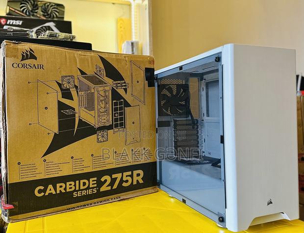 Corsair Carbide Series 275r White Gaming Case · Photo 1