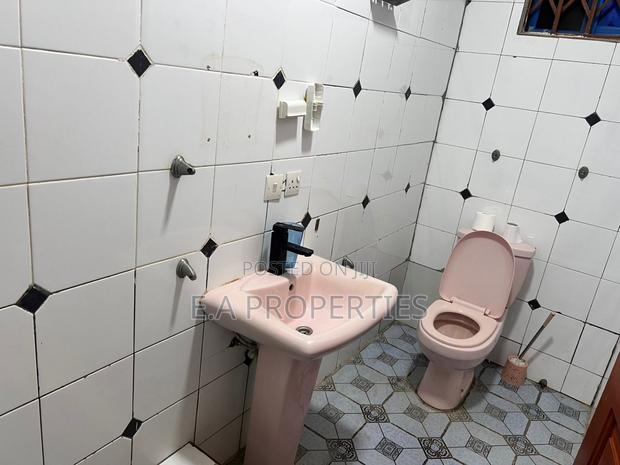 Furnished 2bdrm Apartment in E A Properties, Malejor for rent · Photo 5