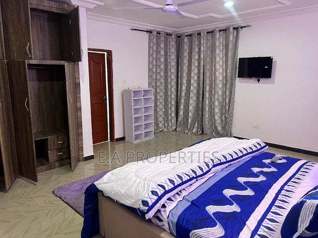 Furnished 2bdrm Apartment in E A Properties, Malejor for rent · Photo 6