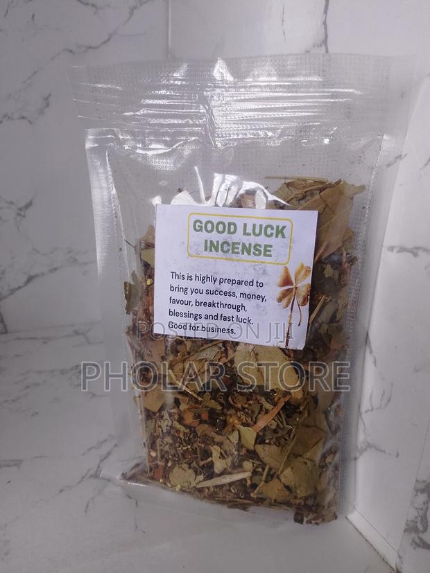 Good Luck Incense Wood for Abundance · Photo 1