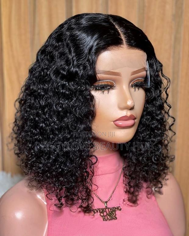 Wet Curls Wig · Photo 1