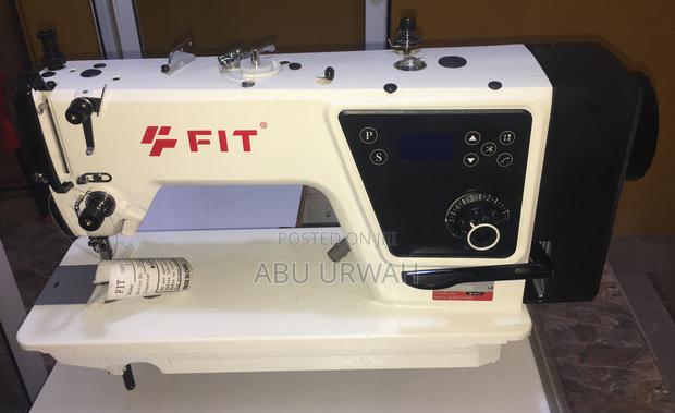 Black Fit Industrial Digital Sewing Machine · Photo 1