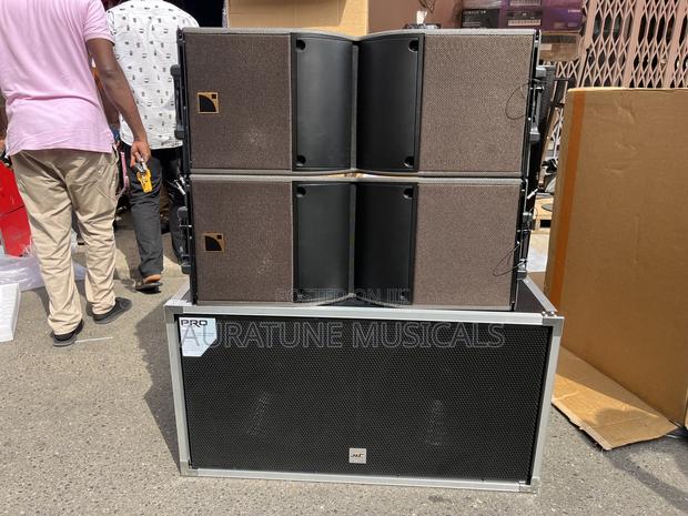 Full Set of Speakers · Photo 2