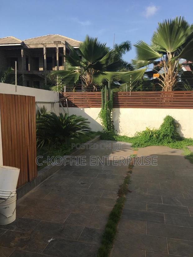 Furnished 4bdrm House in Airport Residential for rent · Photo 5