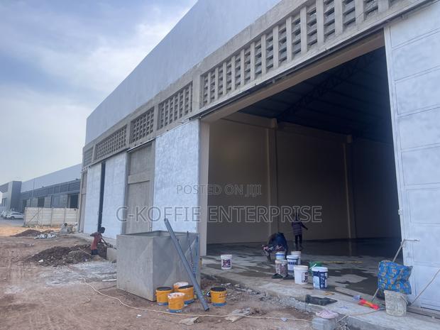 1000 SQM Warehouse at Spintex for Rent · Photo 1