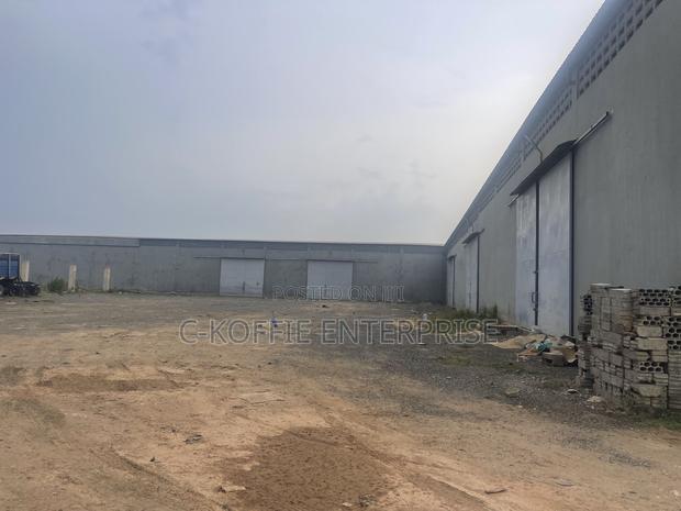 4500 SQM on 5.5 Acers Land for Sale · Photo 7