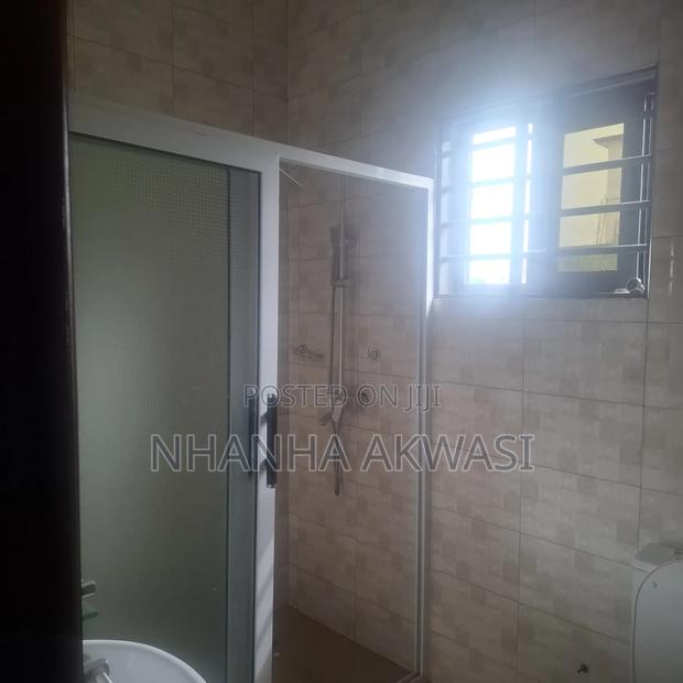 3bdrm Apartment in Klagon, Tema Metropolitan for rent · Photo 7