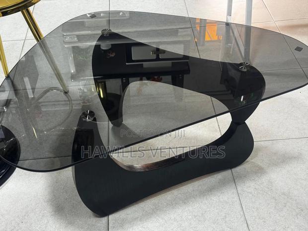 Center Table · Photo 1