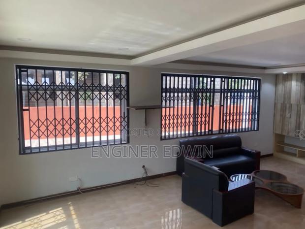 5bdrm House in Trassaco, East Legon for sale · Photo 8