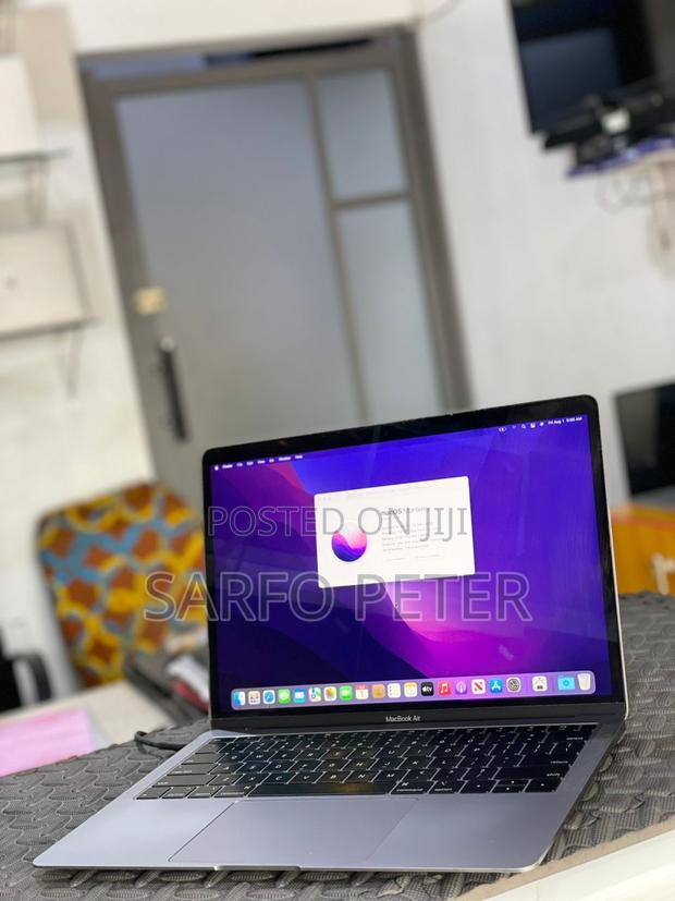 Laptop Apple MacBook Air 2019 8GB Intel Core I5 SSD 256GB · Photo 3