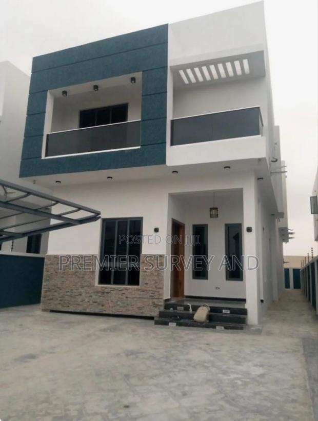 Build Your Home Stronger Faster With Us · Photo 2