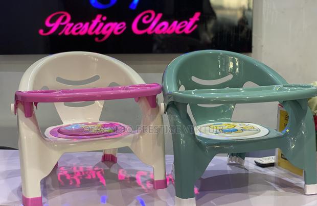 Kids Dinner Chair Table · Photo 2