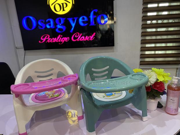 Kids Dinner Chair Table · Photo 1