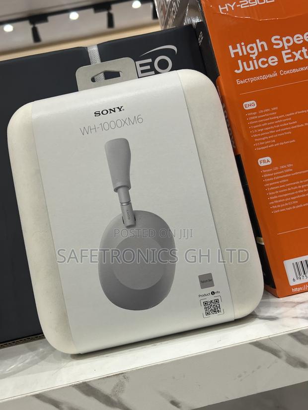 Newly Boxed Bluetooth Sony Xm6 Head Set · Photo 1