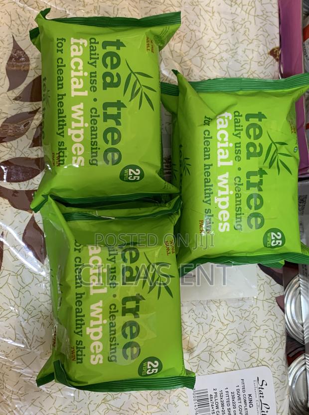 Tea Tree Facing Wipes · Photo 1