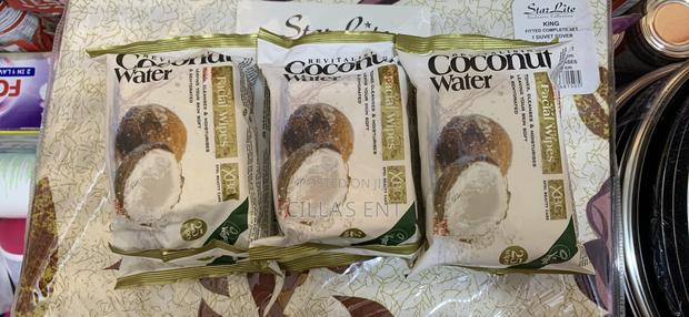 Coconut Water Wipes · Photo 1