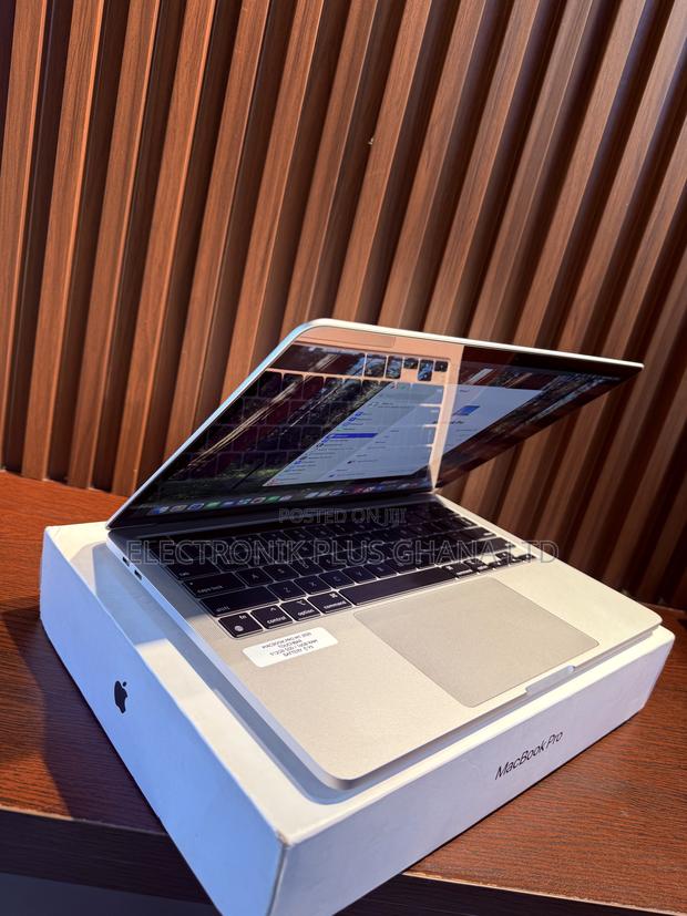 Laptop Apple MacBook Pro 2020 M1 16GB Apple M1 Pro SSD 512GB · Photo 5
