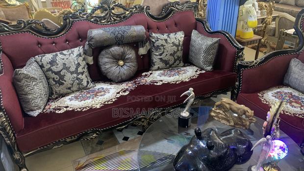 Executive Antique Chair · Photo 3