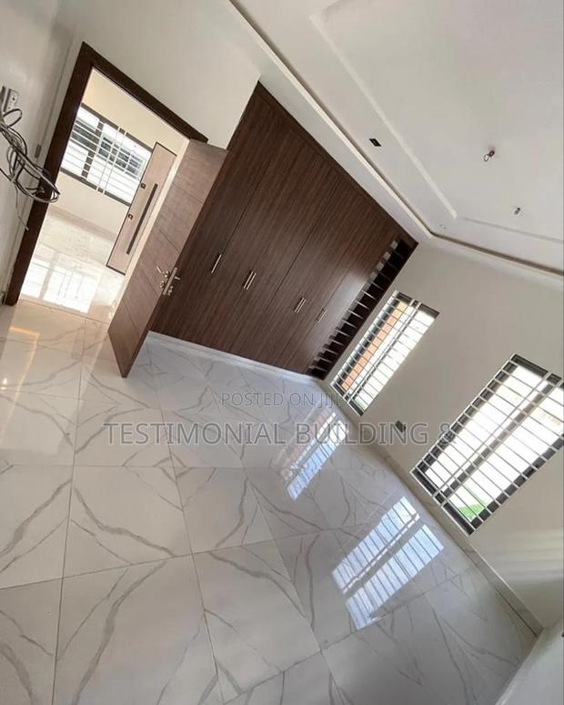 3bdrm House in Testimonial Building, Lake Side Estate for rent · Photo 4